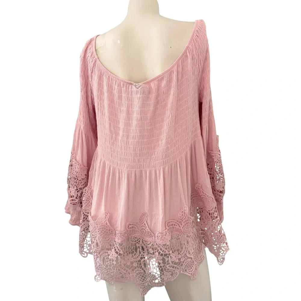 LIV LOS Angeles Pink Smocked Peasant Boho Crochet Lace Top Plus Size 2X Coquette
